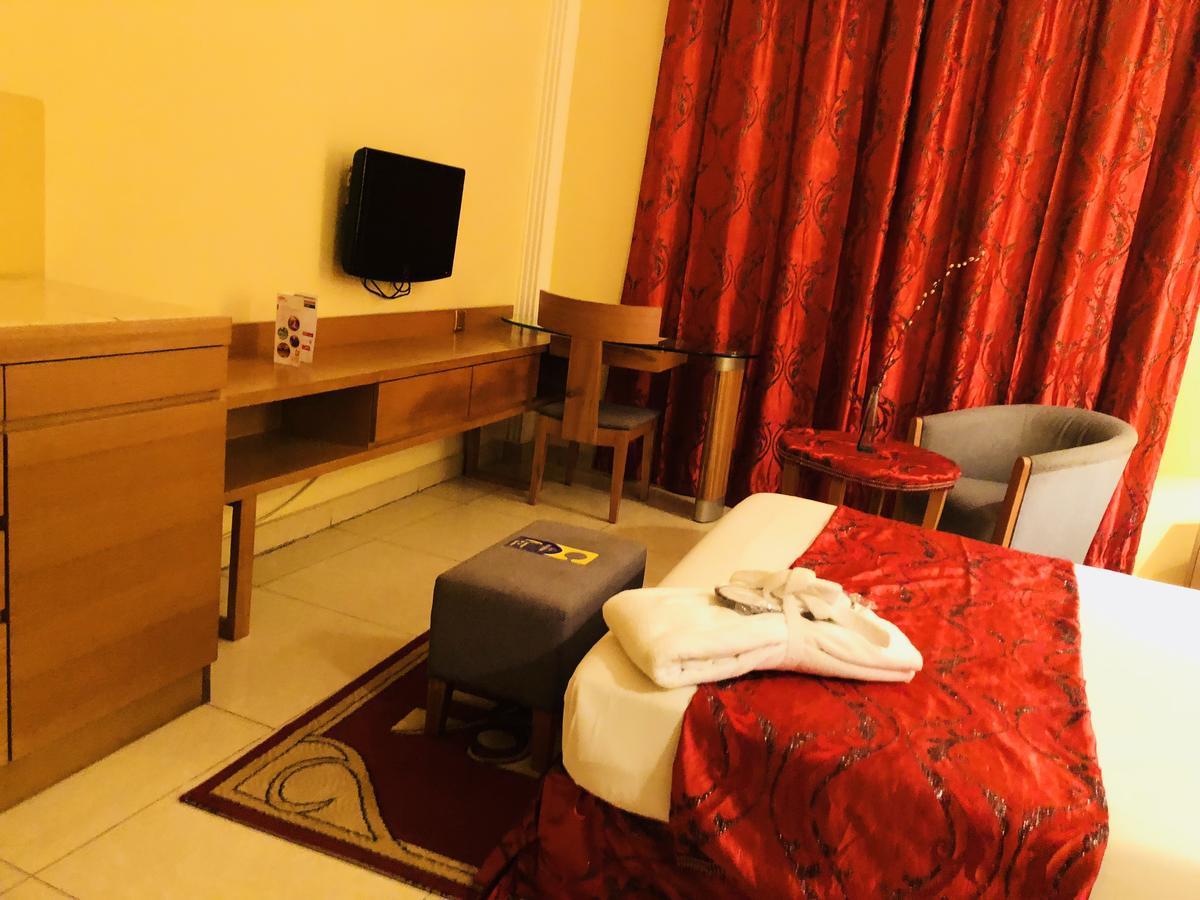 Hotel Riviera Brazzaville Exterior foto